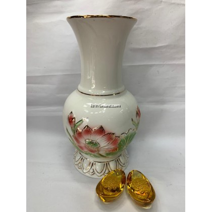 金莲花花瓶